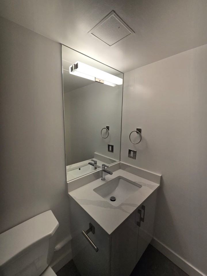 1333 Hornby Street - Photo 6 of 14