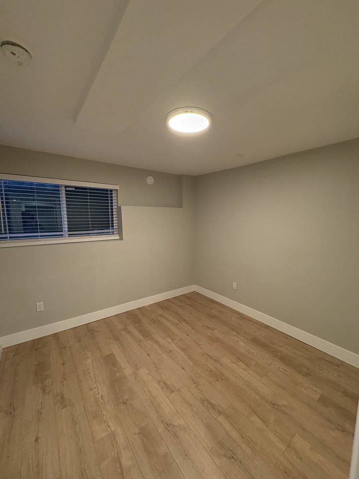 7784 Cedar Street - Photo 7 of 19