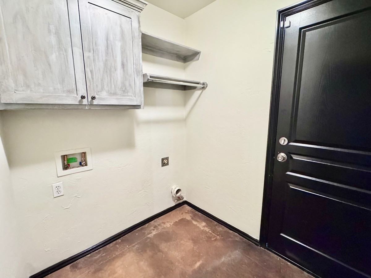 4609 Nw 161st St #1 - Photo 4 of 22