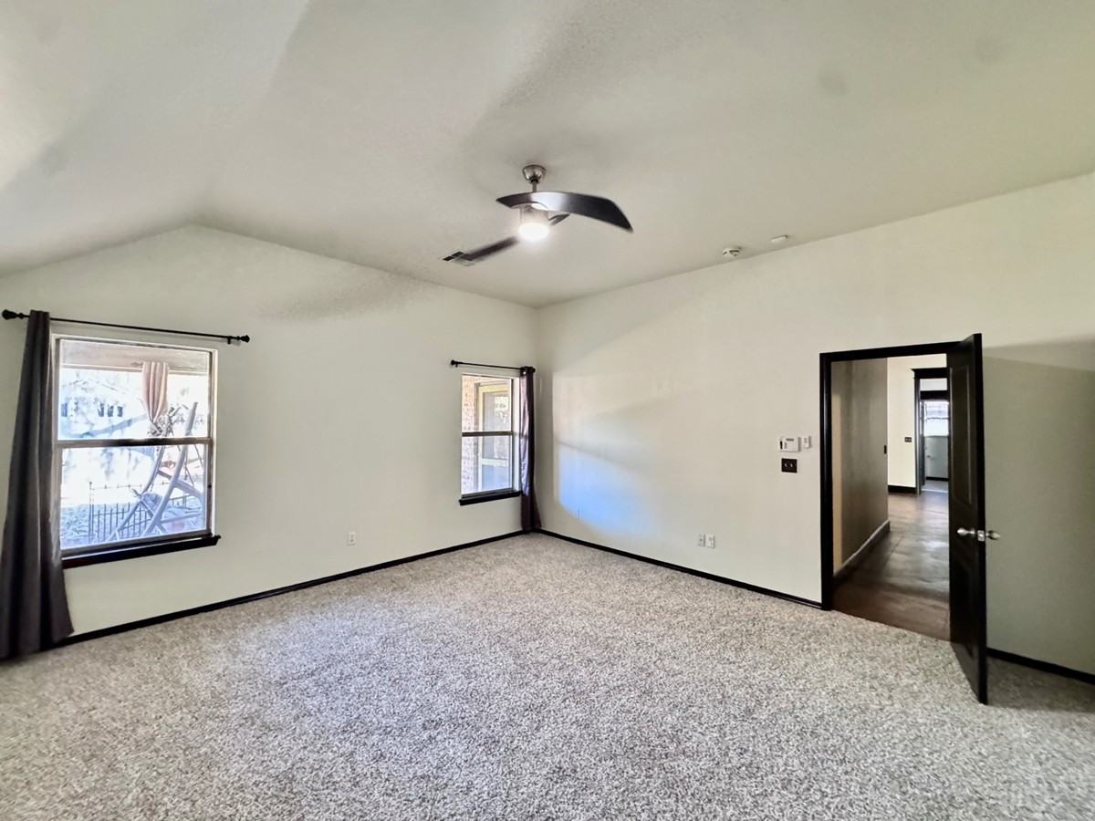 4609 Nw 161st St #1 - Photo 5 of 22