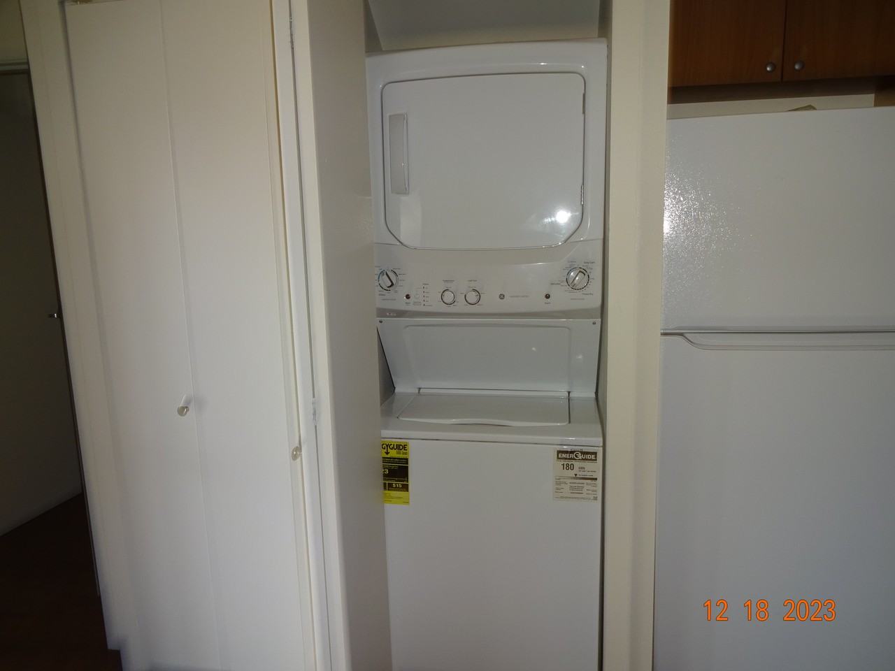 585 E Harvard Blvd #102 - Photo 4 of 15