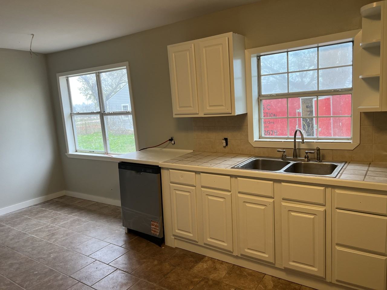 850 Nw Access Rd #NA - Photo 4 of 7