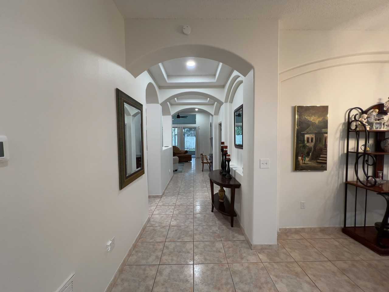 1730 Sir John Court - Photo 7 of 9