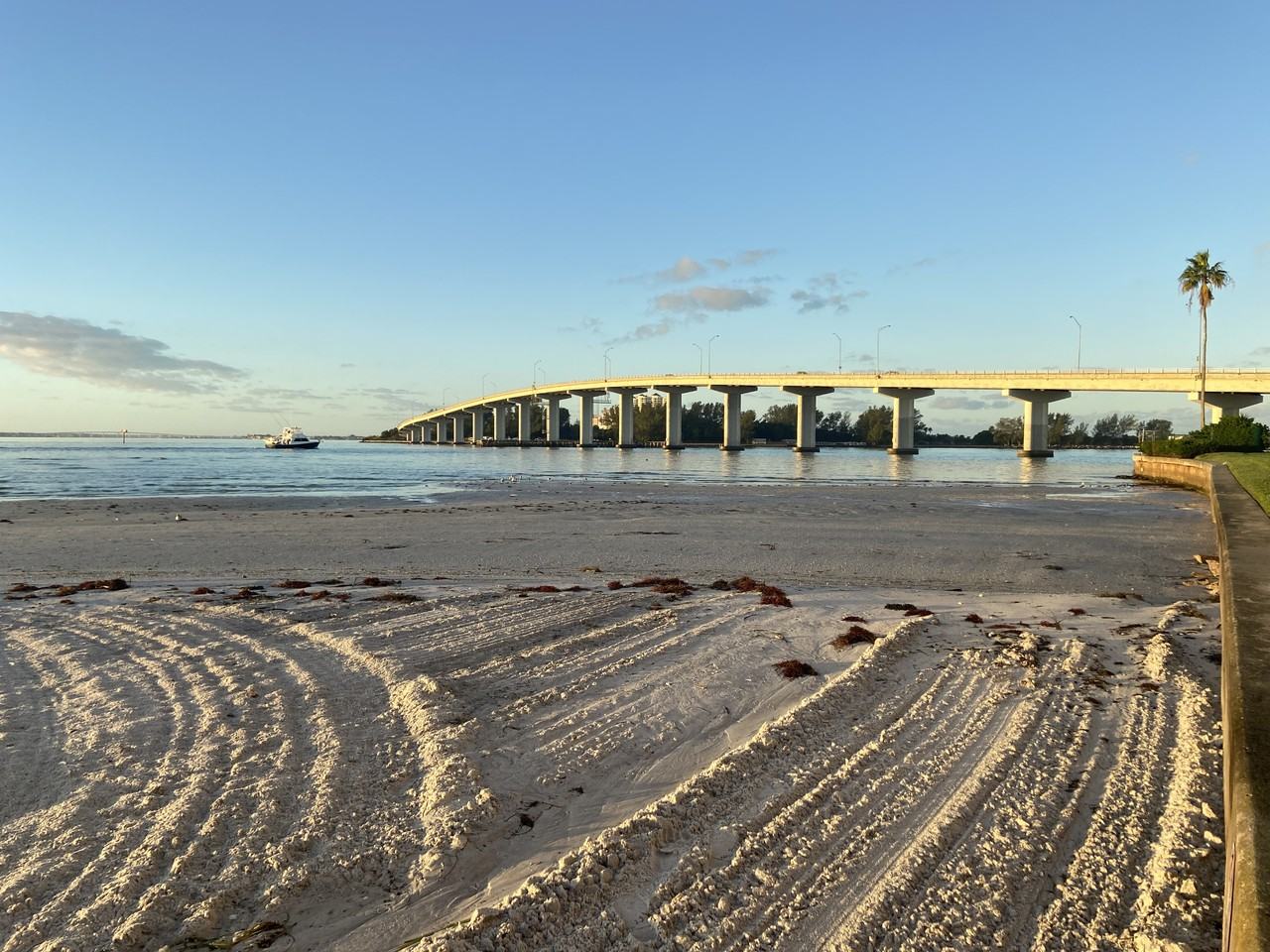 865 S Gulfview Blvd #308 - Photo 6 of 14