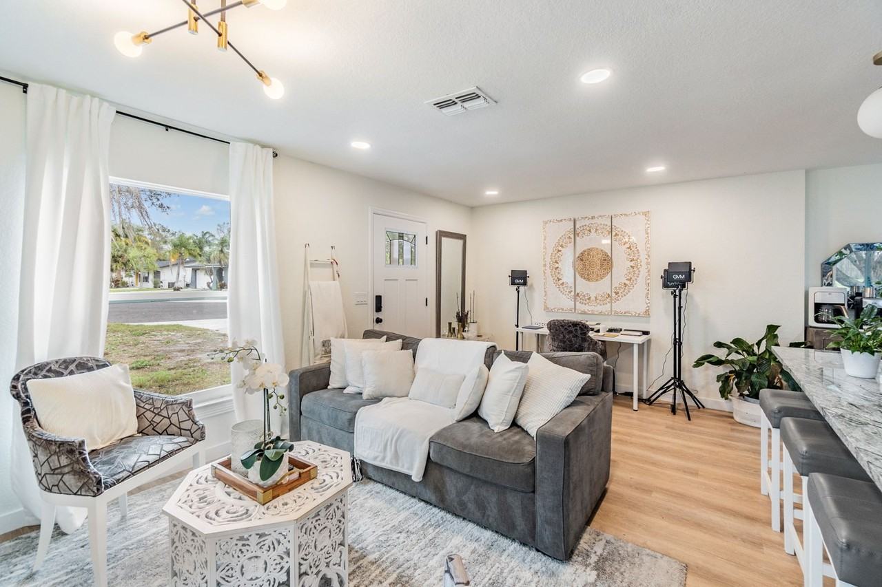 1813 Chinaberry #NA - Photo 5 of 39