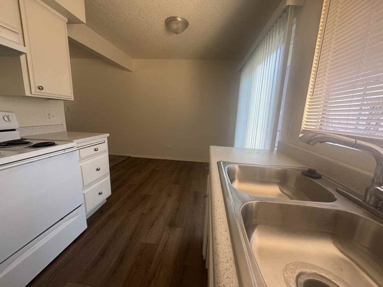 6440 Ardilla Avenue #4 - Photo 6 of 12