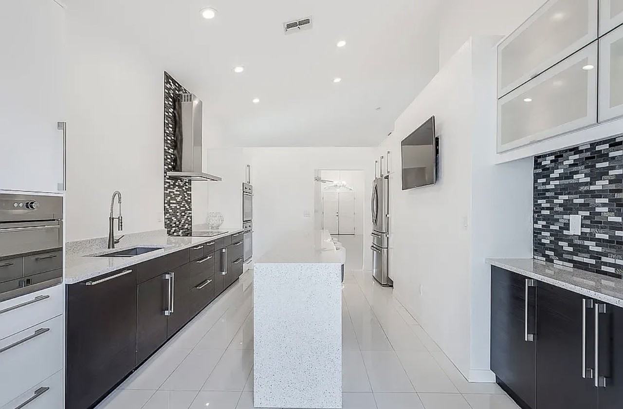 13625 Admiral Court #NA - Photo 6 of 18