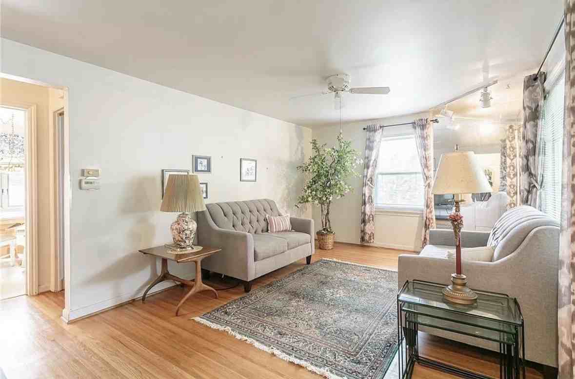 26 Garden Dr #NA - Photo 4 of 18