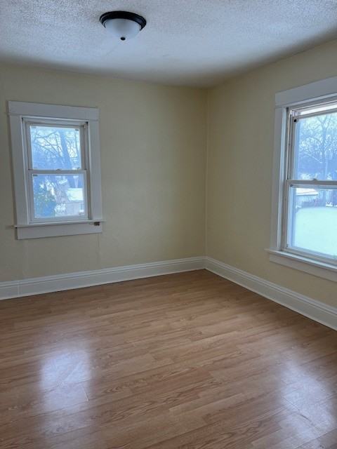 623 Riehl St - Photo 2 of 9