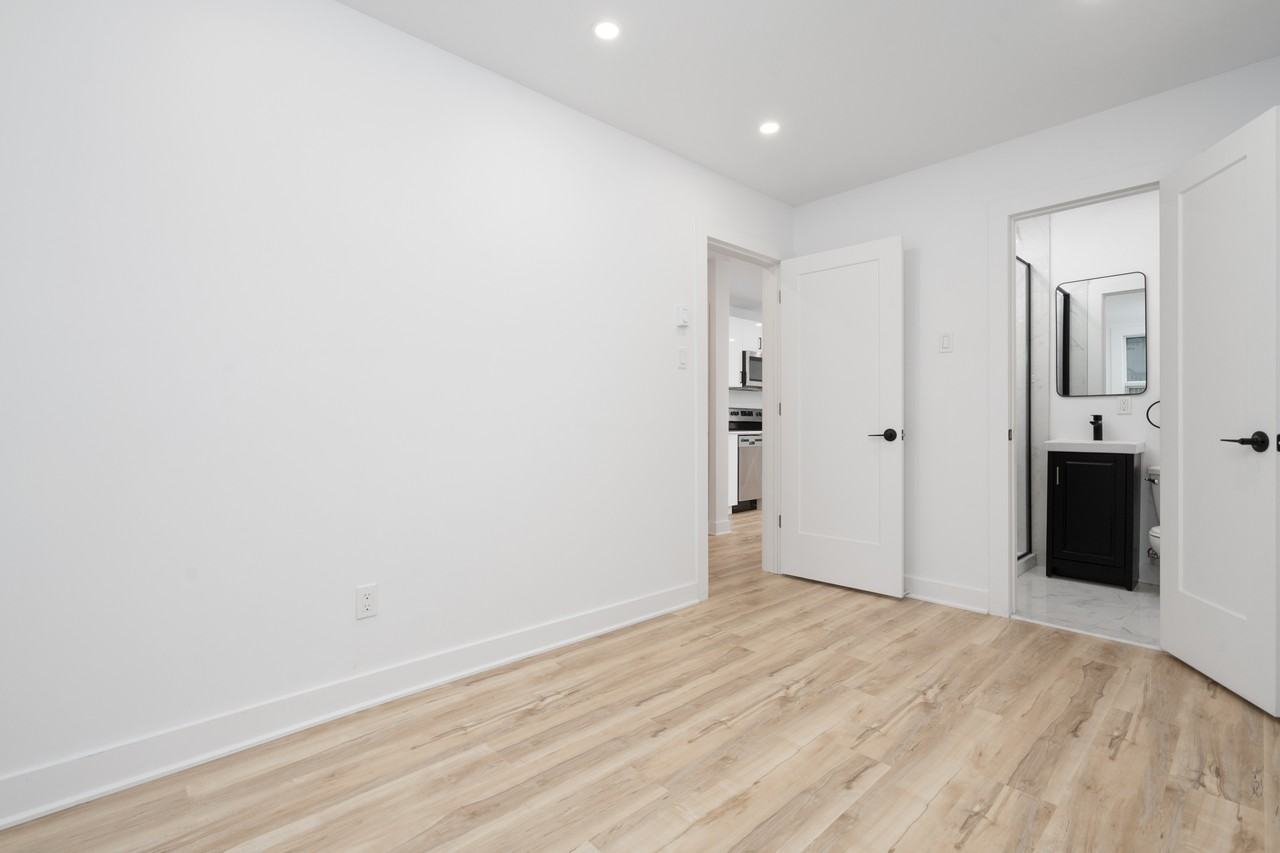 1615 Rue Beaudry - Photo 4 of 22