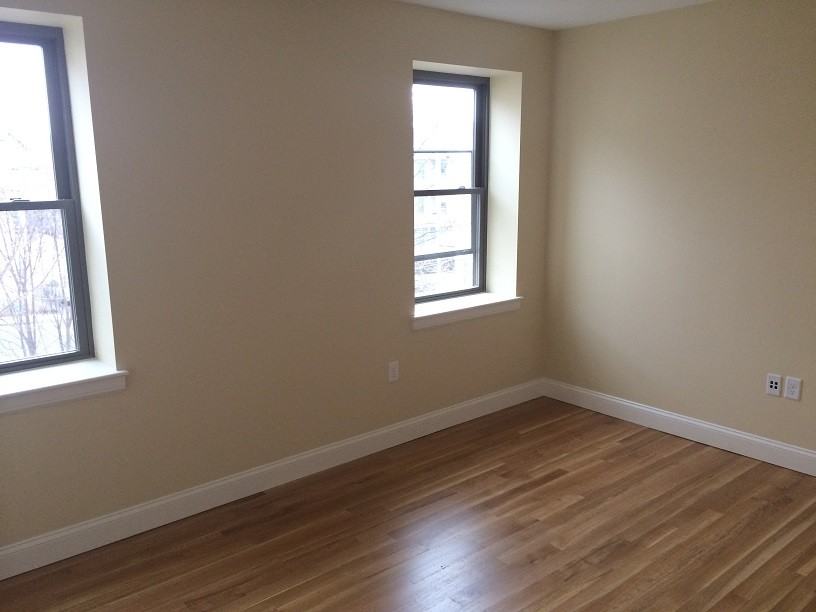 181 Moore St #181U8 - Photo 7 of 17