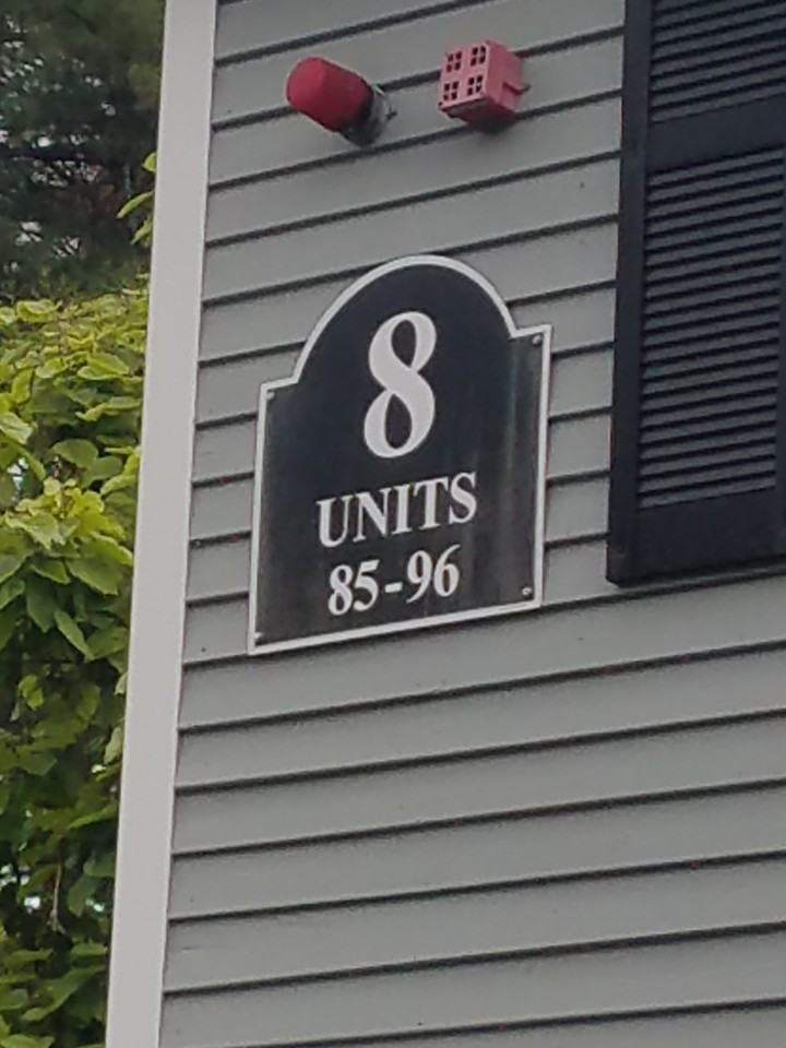 37 Alice Drive #86 - Photo 2 of 13