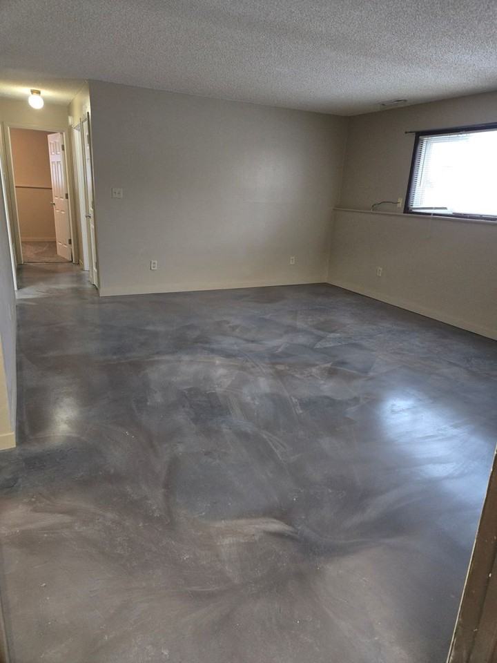 1118 Tiffany Pl - Photo 2 of 16