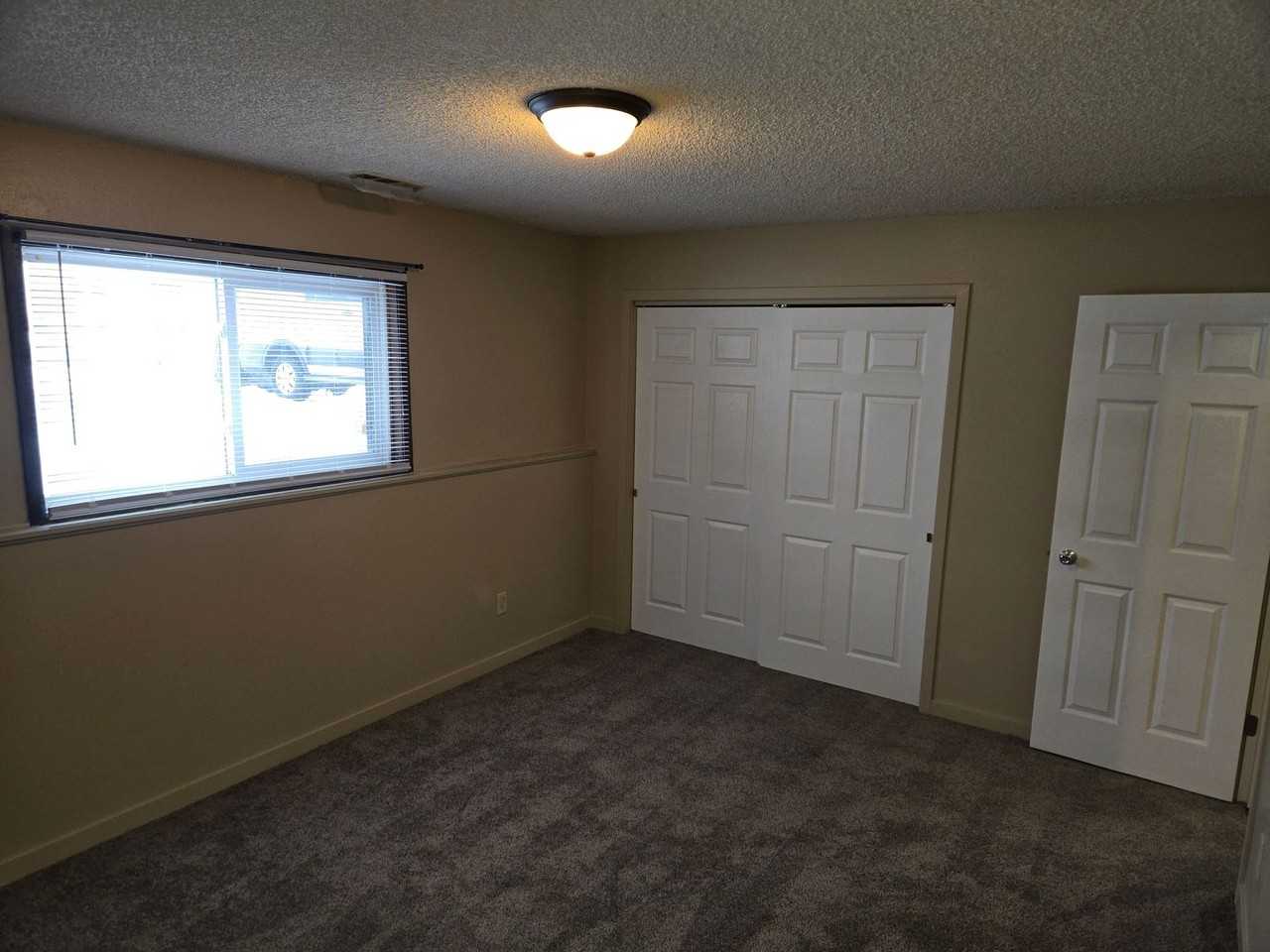 1118 Tiffany Pl - Photo 5 of 16