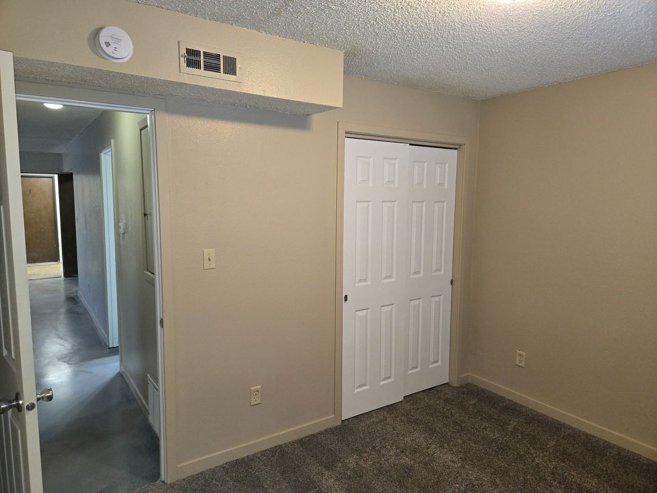 1118 Tiffany Pl - Photo 6 of 16