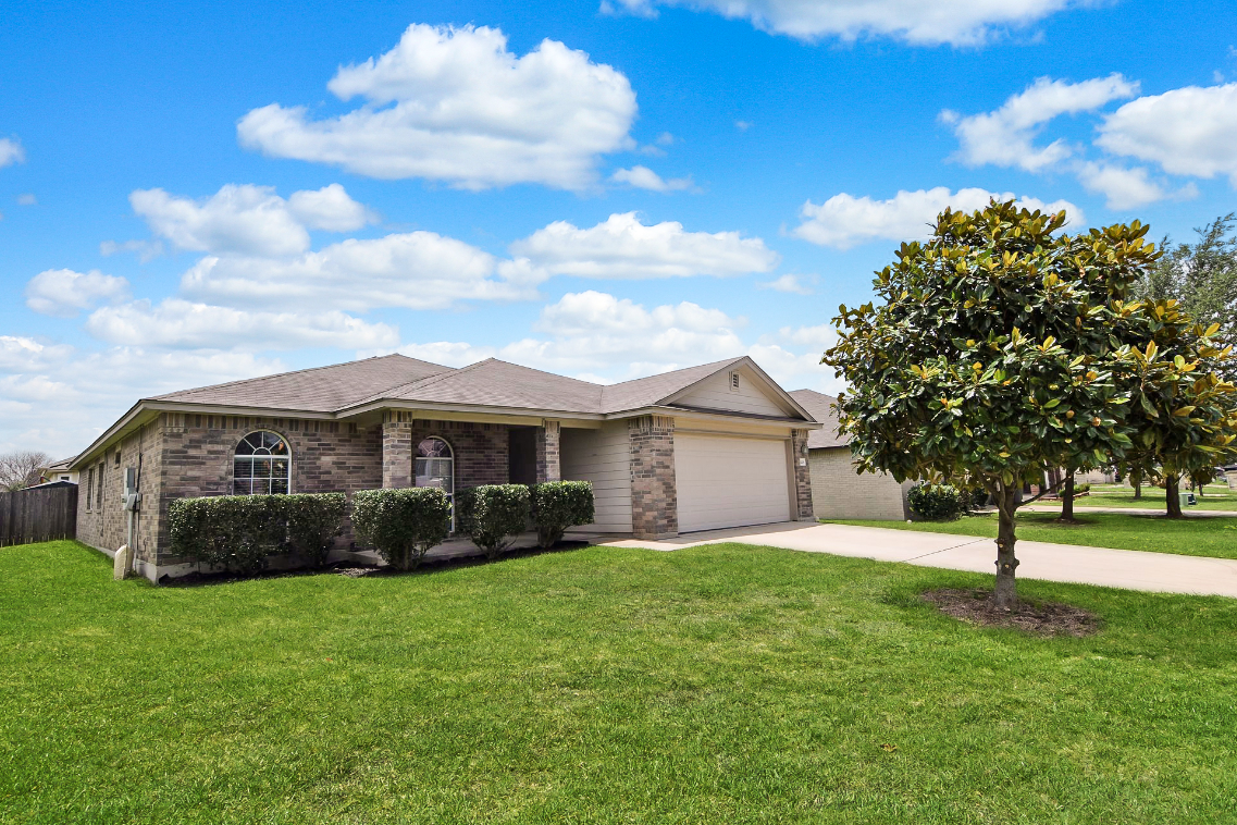 5006 Sydney Harbour Ct #NA - Photo 2 of 20