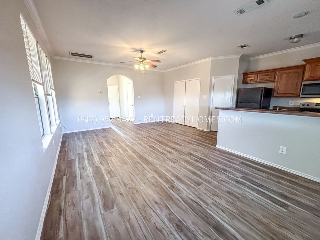 8428 Jay St - Photo 3 of 13