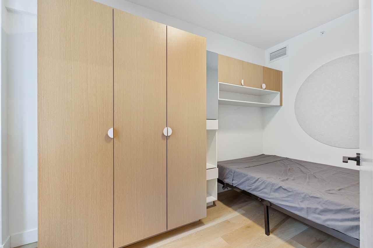 2025 Rue Peel - Photo 6 of 16