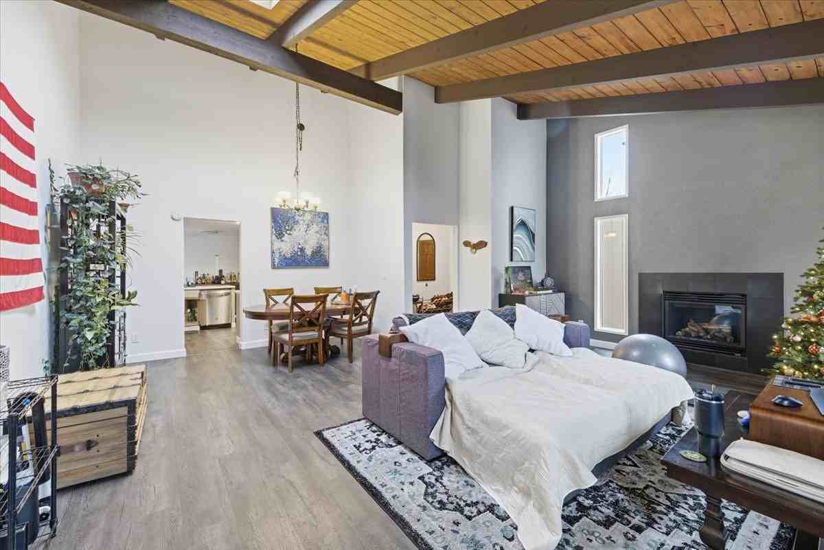 401 Eastwood Dr #1 - Photo 7 of 25