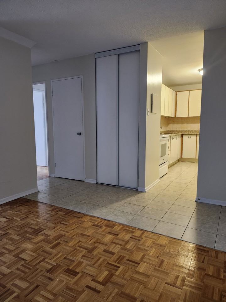 1144 Rockingham Avenue #406 - Photo 6 of 7