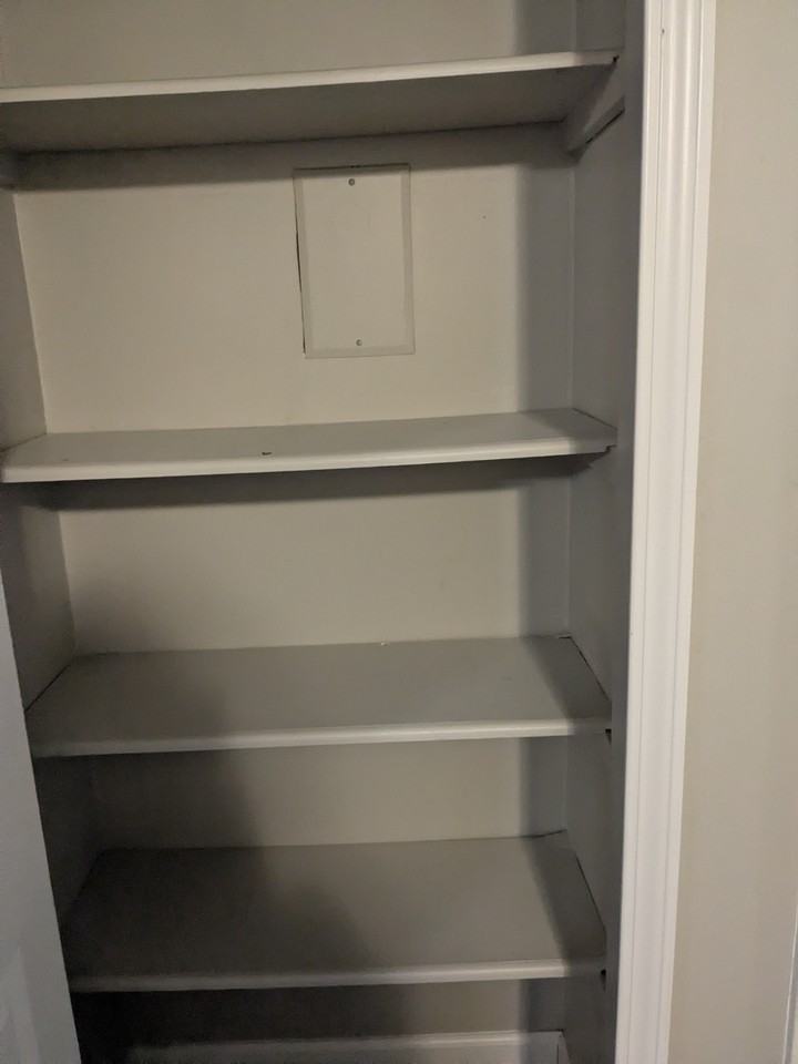 201 Trealout Drive #A-27 - Photo 4 of 8