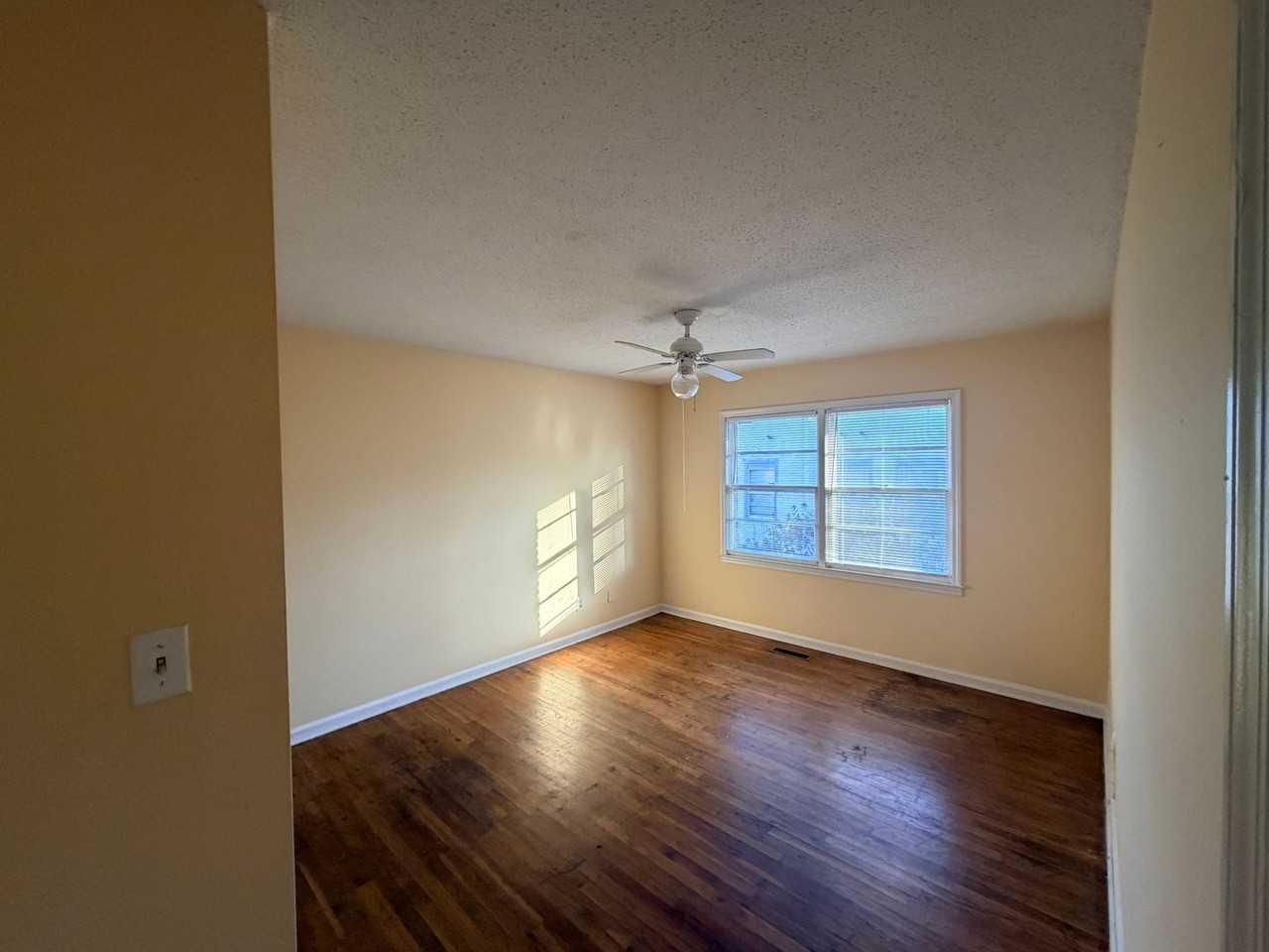 1408 Iola Drive #B - Photo 7 of 11