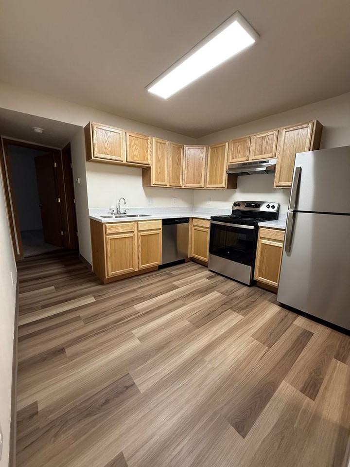 Broad Properties - Photo 2 of 27