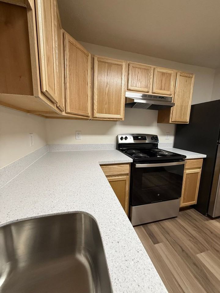 Broad Properties - Photo 4 of 27