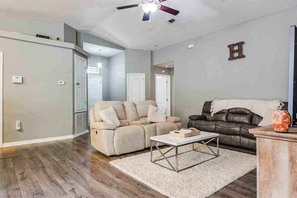 2362 Duncan Ridge Dr #102 - Photo 4 of 24