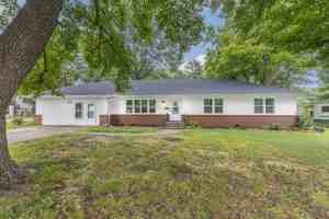 featured image of 301 Michael Street