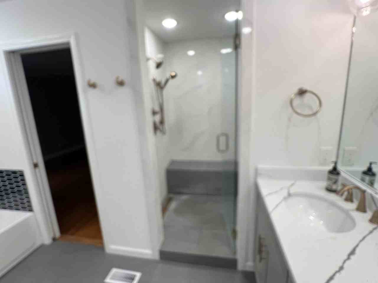 5200 G St - Photo 6 of 13