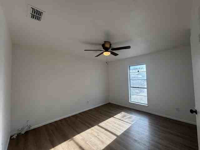 1902 Falcon Dr - Photo 6 of 10