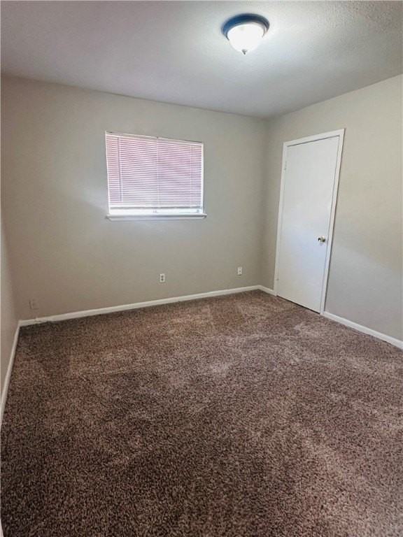 11942 Mesa Ave - Photo 7 of 8