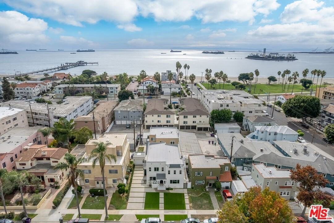 3626 East 1st Street - Photo 3 of 25