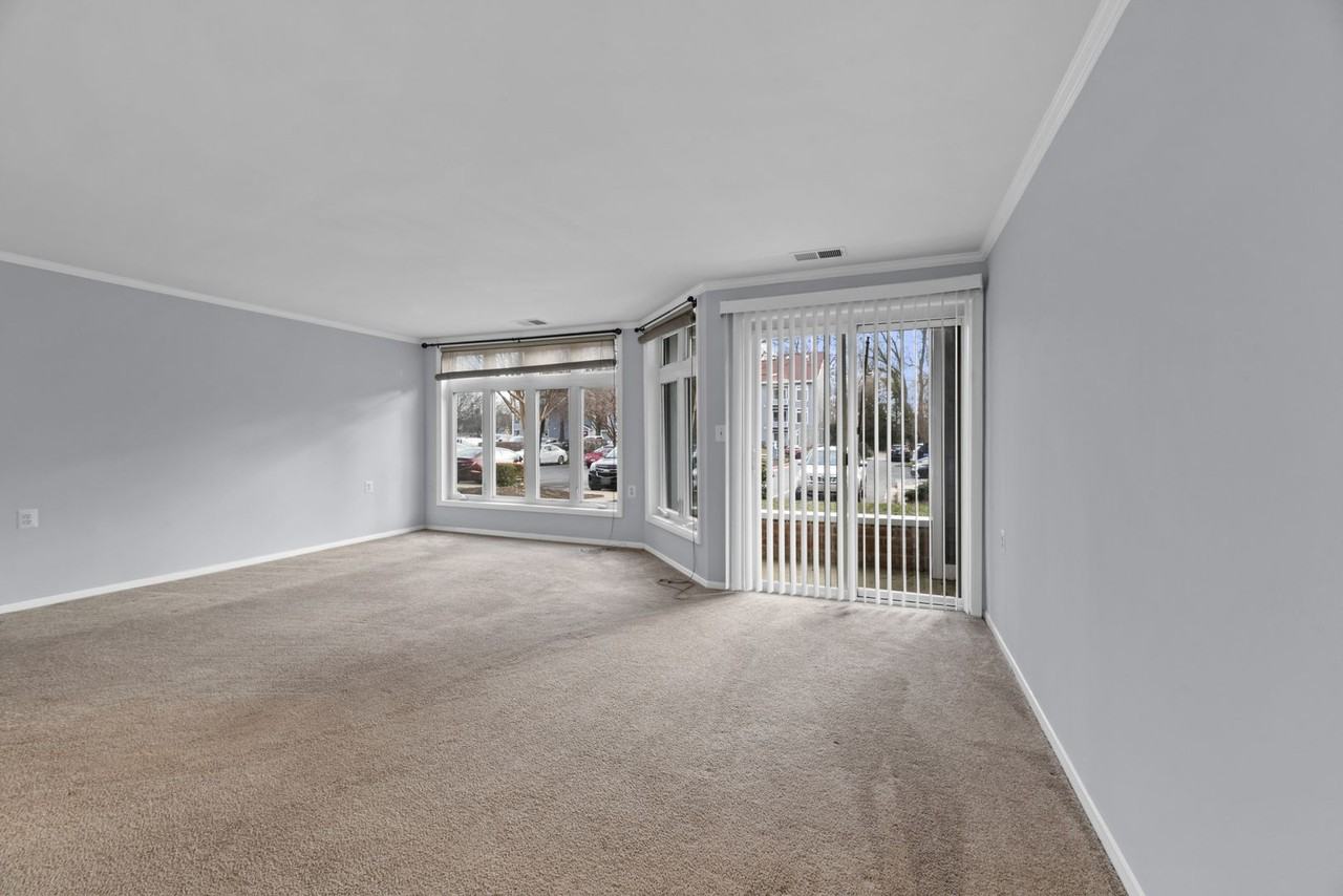 1127 Lake Heron Drive #1A - Photo 4 of 30