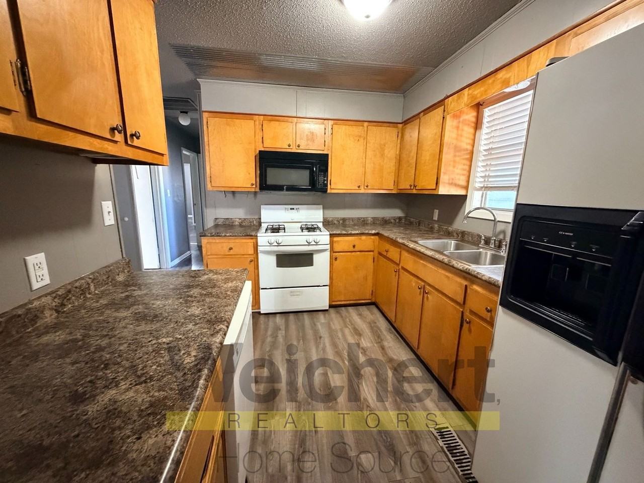 906 Alice Street - Photo 6 of 10