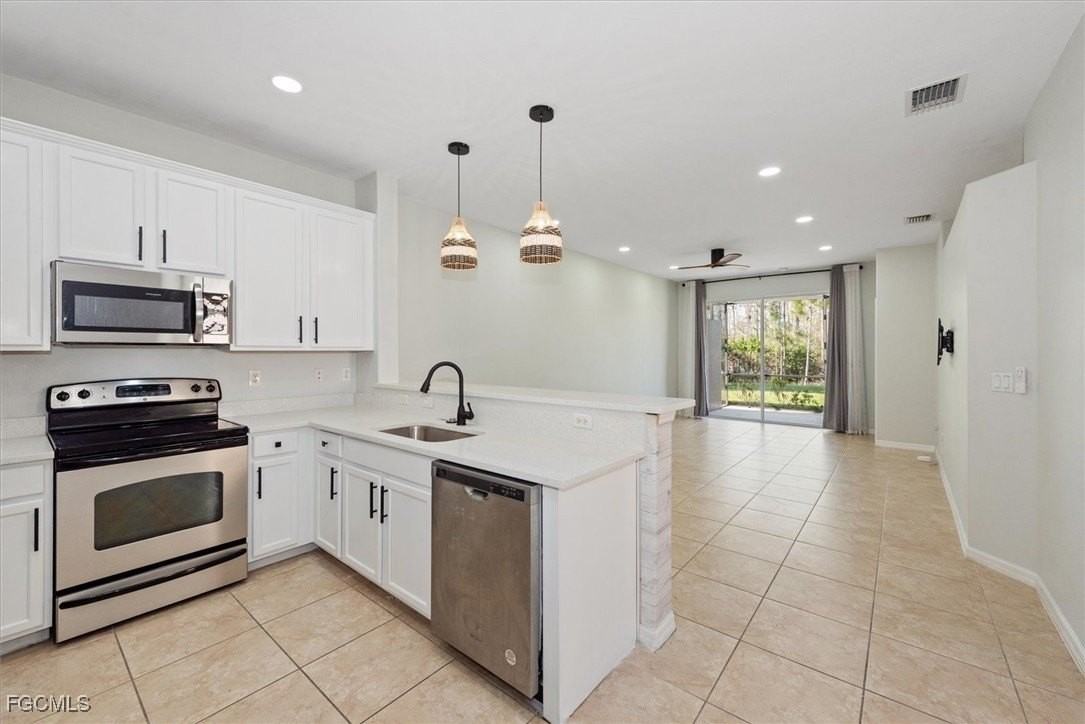 21379 Bella Terra Blvd - Photo 4 of 32