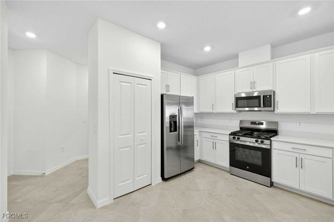 14867 Anchorage Rd - Photo 7 of 22