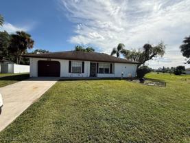 2504 Lakeview Drive - Photo 1 of 1