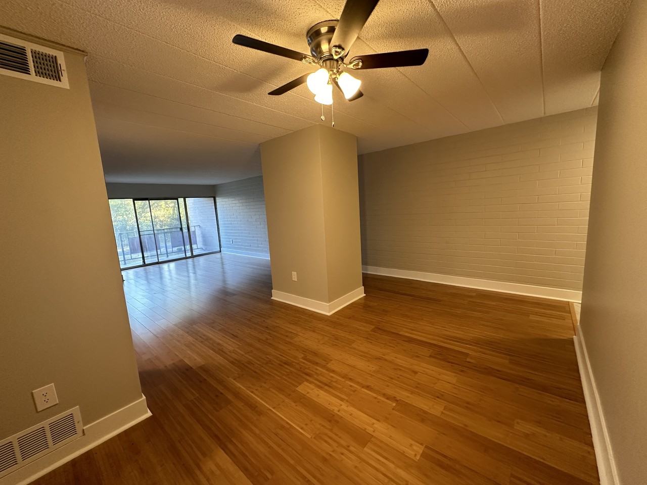500 500 HOODRIDGE DRIVEAPT 804 #804 - Photo 2 of 13