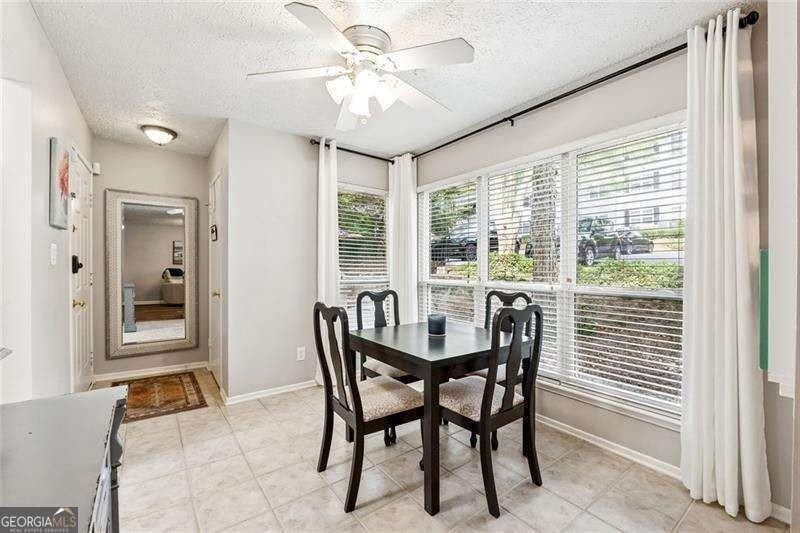 6808 Glenridge Dr Apt H #H - Photo 5 of 34