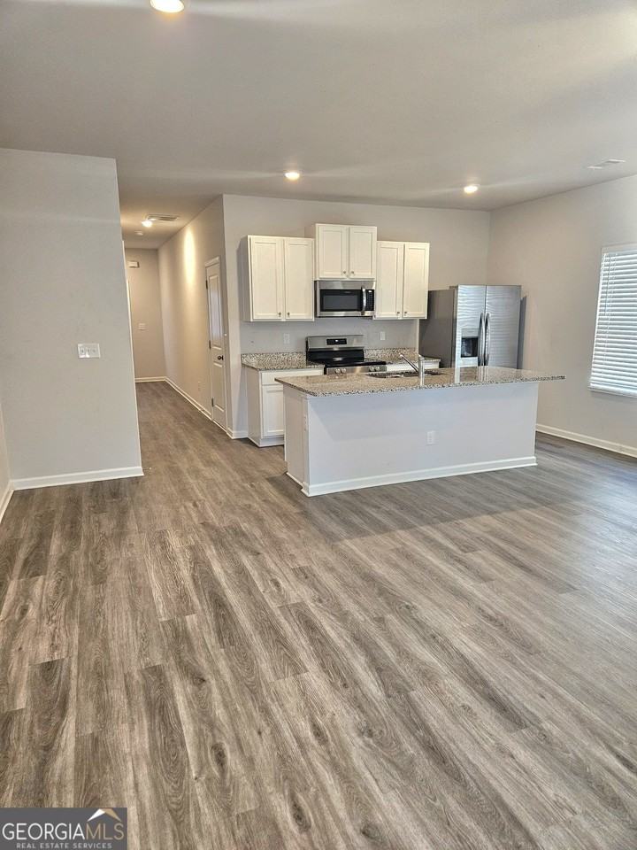 148 Village Green Dr Nw - Photo 6 of 15