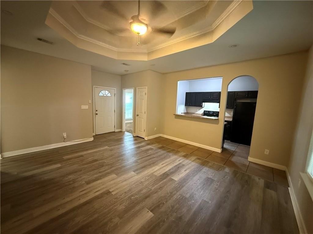 150 Glenn Avenue - Photo 2 of 10