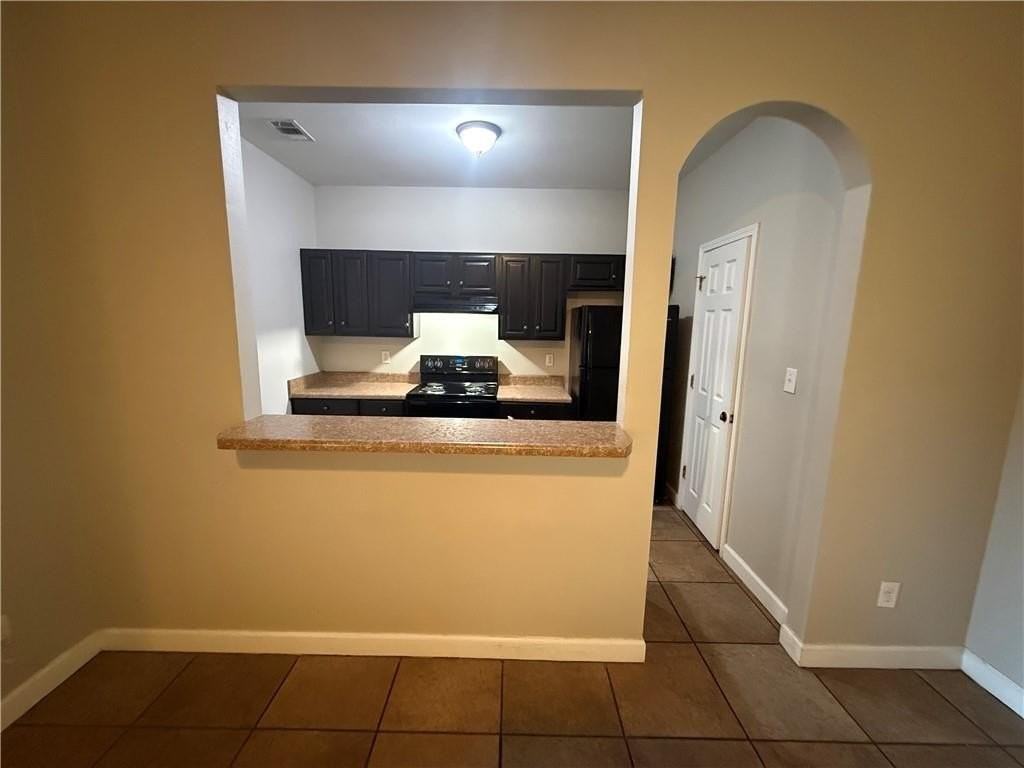 150 Glenn Avenue - Photo 7 of 10