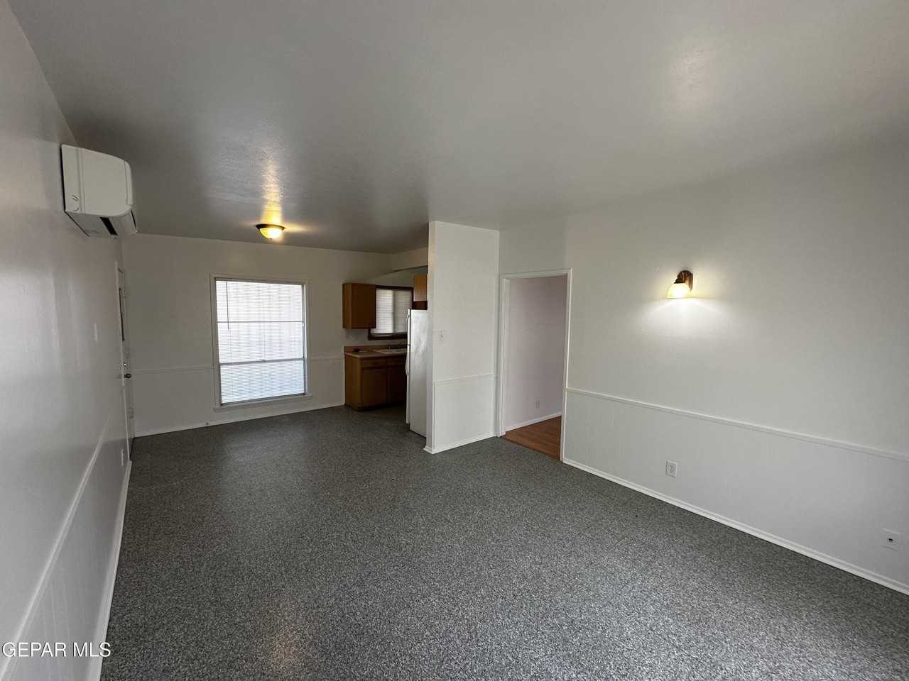 5202 Cornell Avenue - Photo 7 of 11