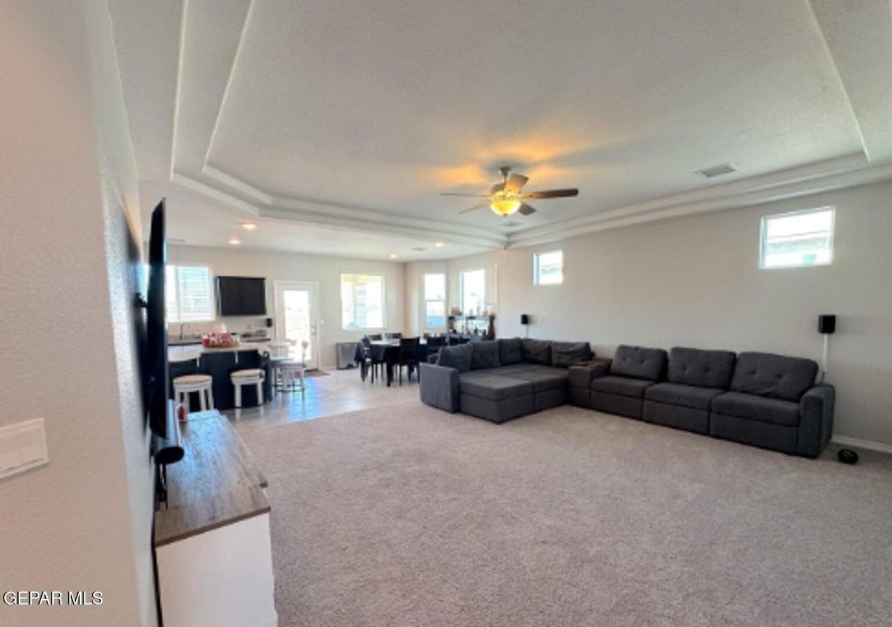 14932 Concept Ct - Photo 5 of 12