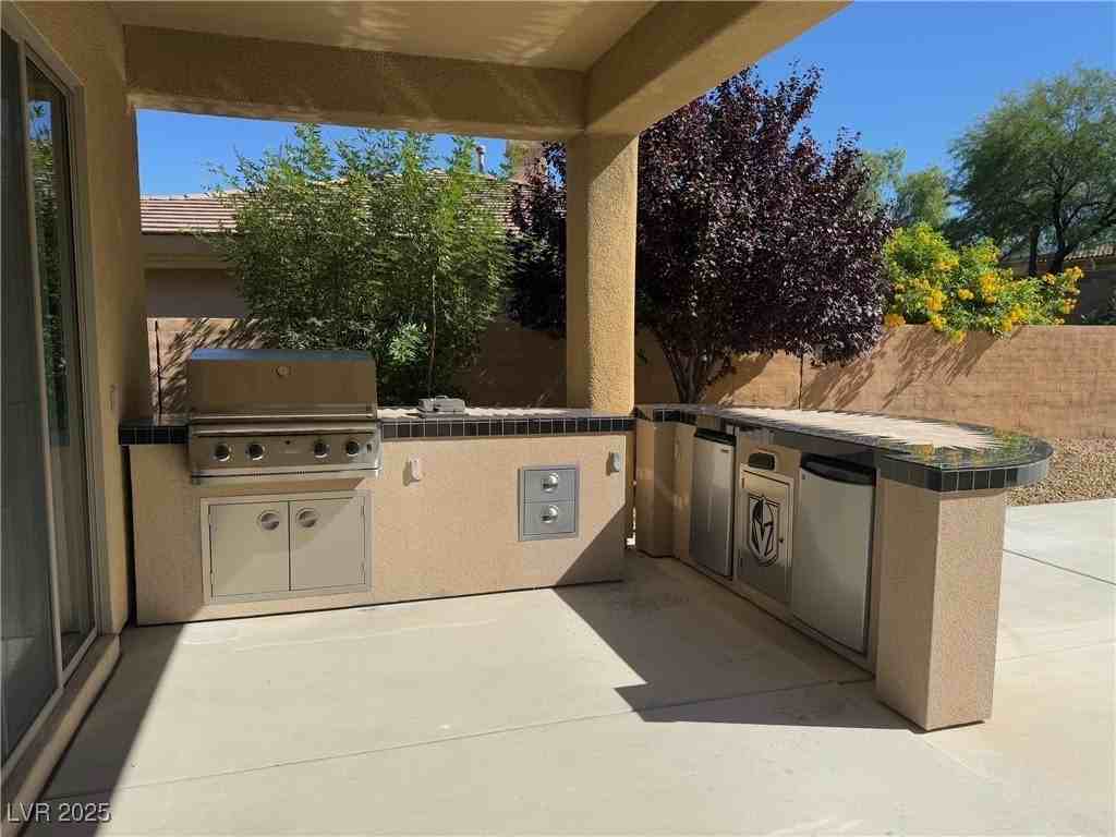 25 Holston Hills Rd - Photo 3 of 24