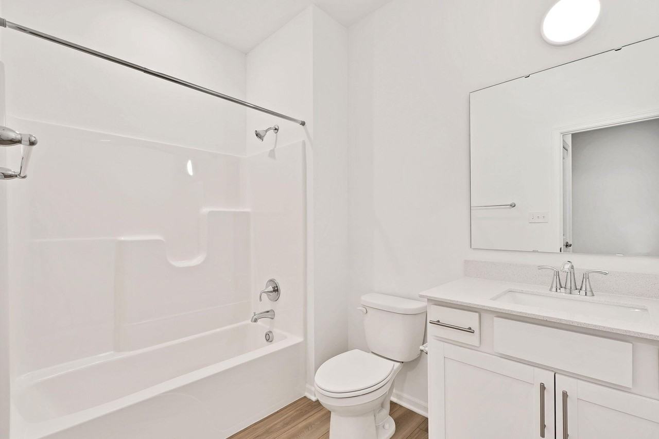 12541 Virginia St - Photo 5 of 24