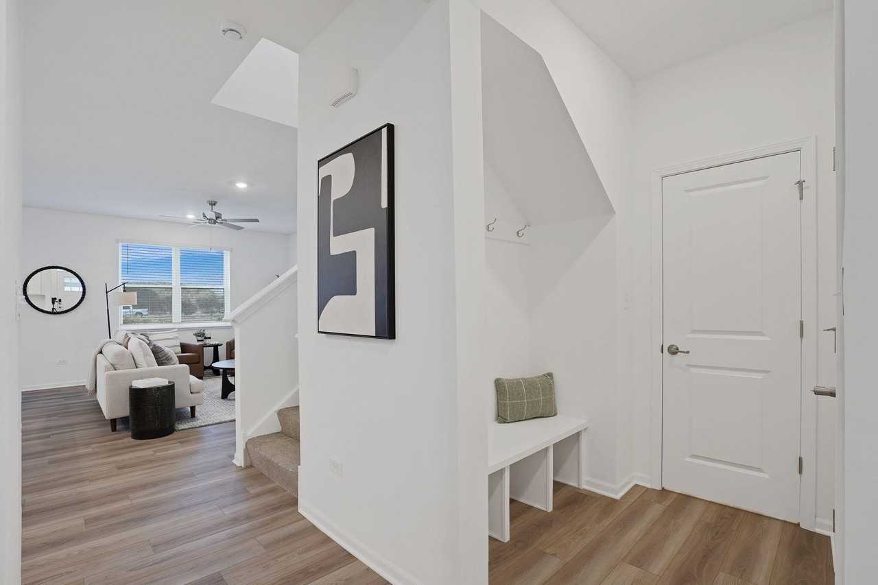 451 East 127th Place - Photo 3 of 36