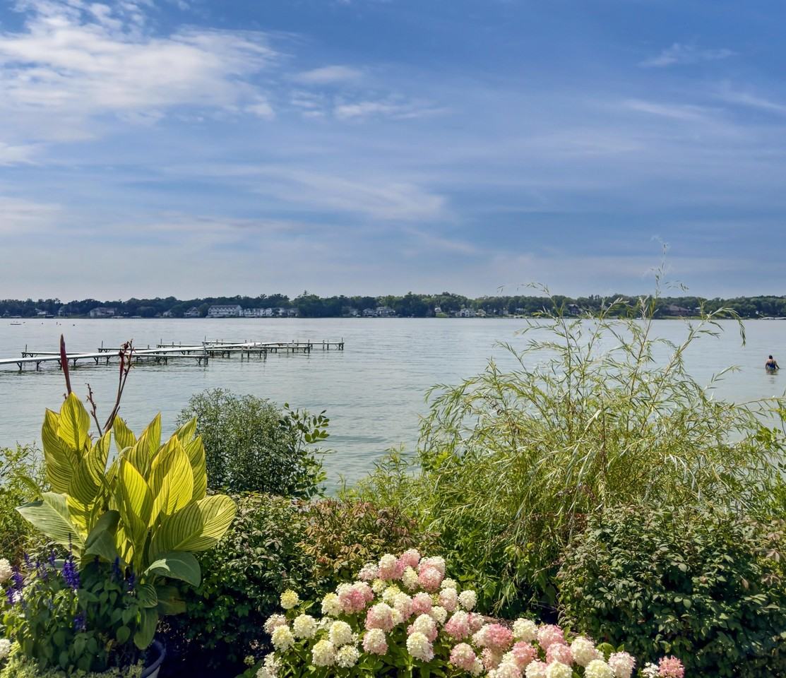 13336 Fulton St Unit B #B - Photo 3 of 22